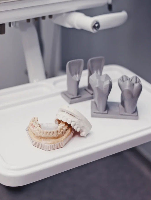 Протезирование зубов Протезирование зубов